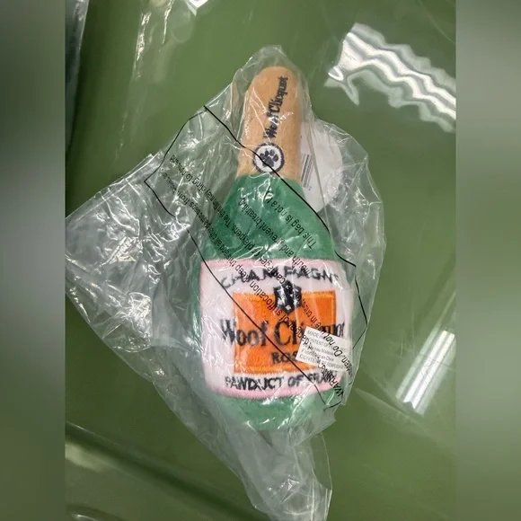 Woof Clicquot Rose' Champagne Bottle Squeaker Dog Toy Multiple Sizes - Picture 4 of 5